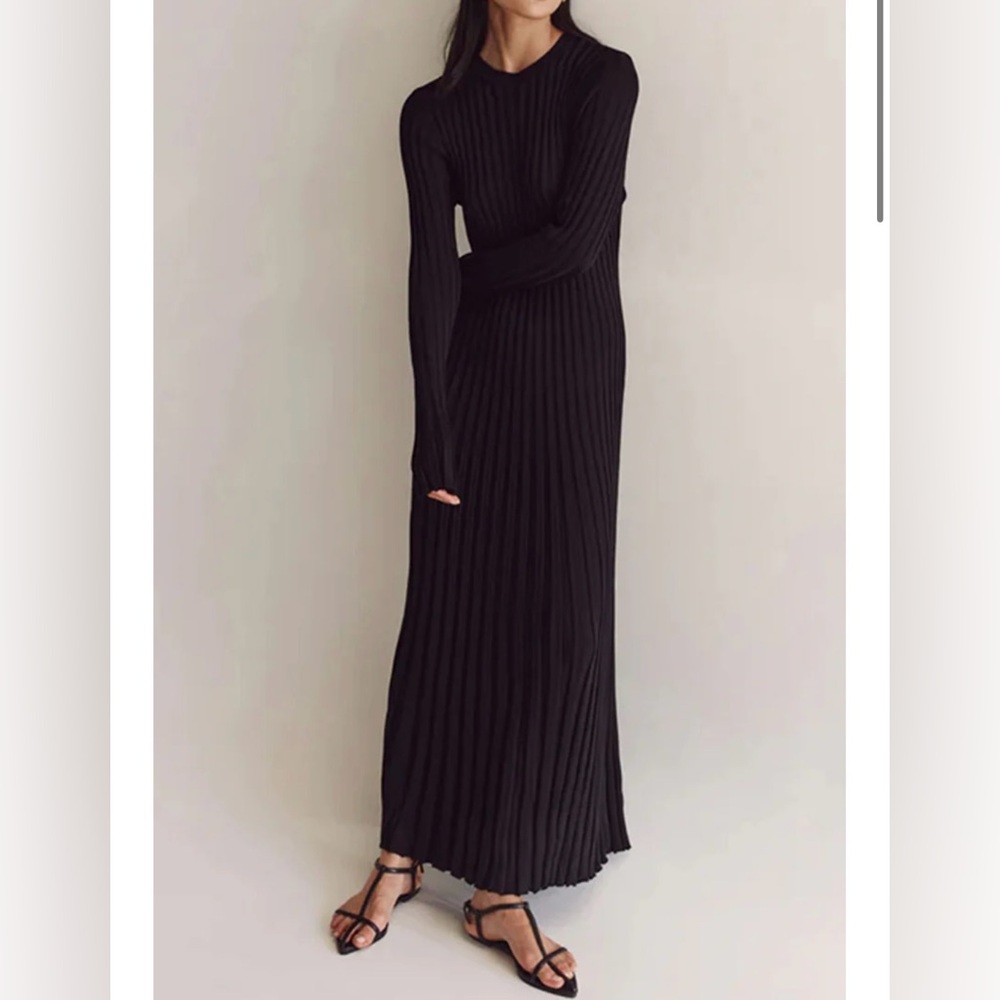 Dissh Ada black long sleeve- XS